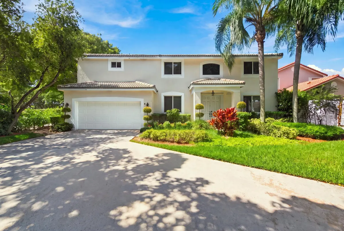 Front of Structure at 1985 Landing Way, Weston
