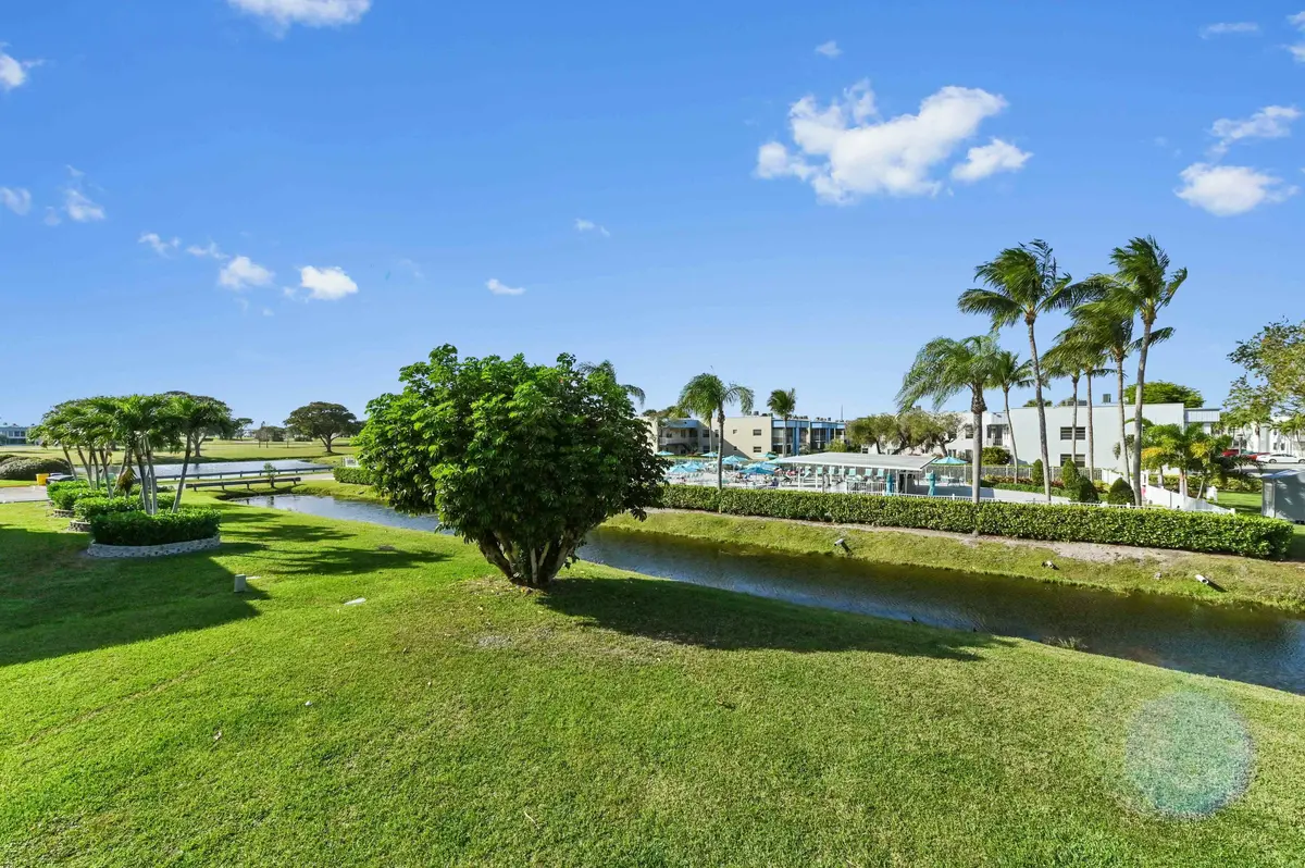 tempImagexeMHKF at 528 Burgundy K Avenue, Delray Beach