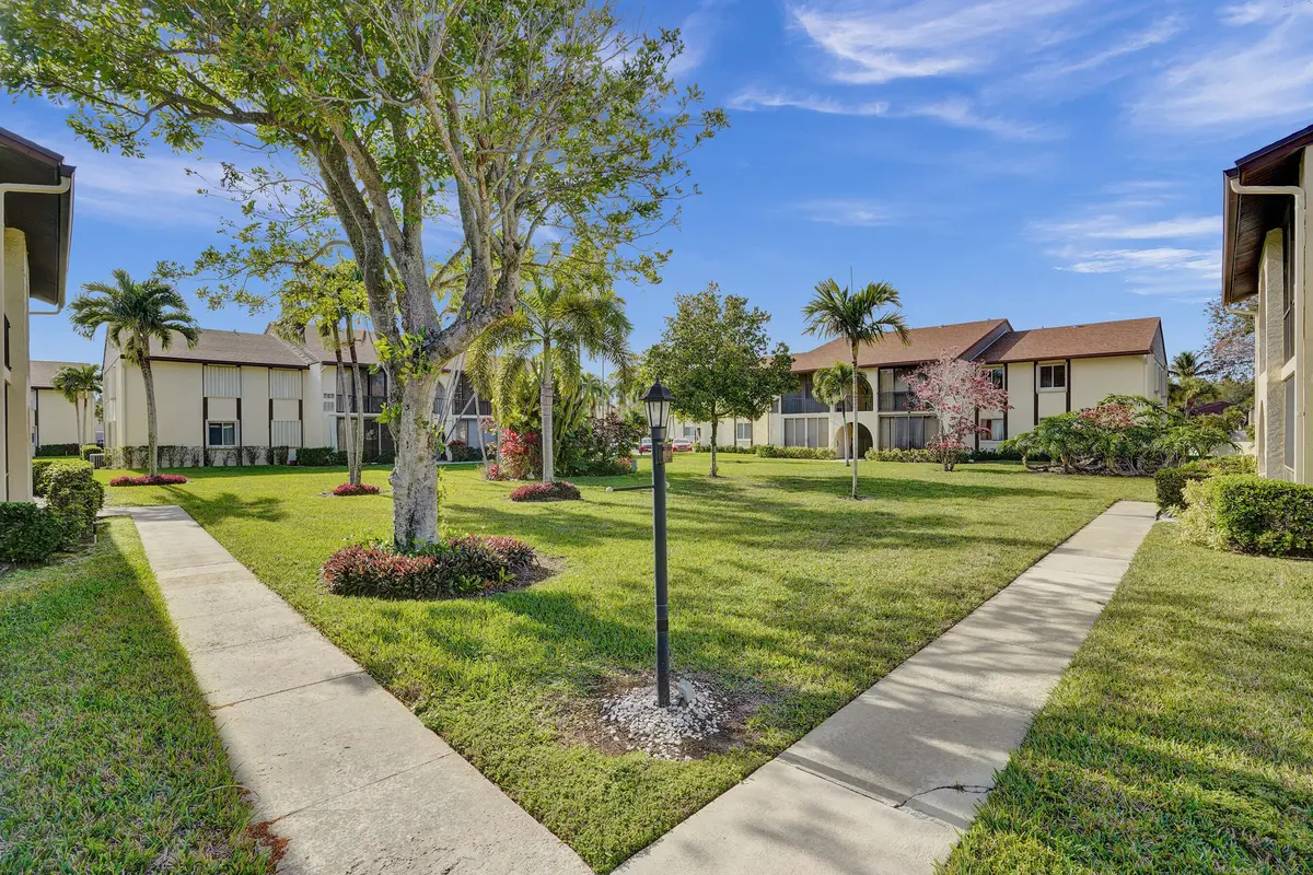 Courtyard at 3561 Tall Pine Way B-1, Greenacres