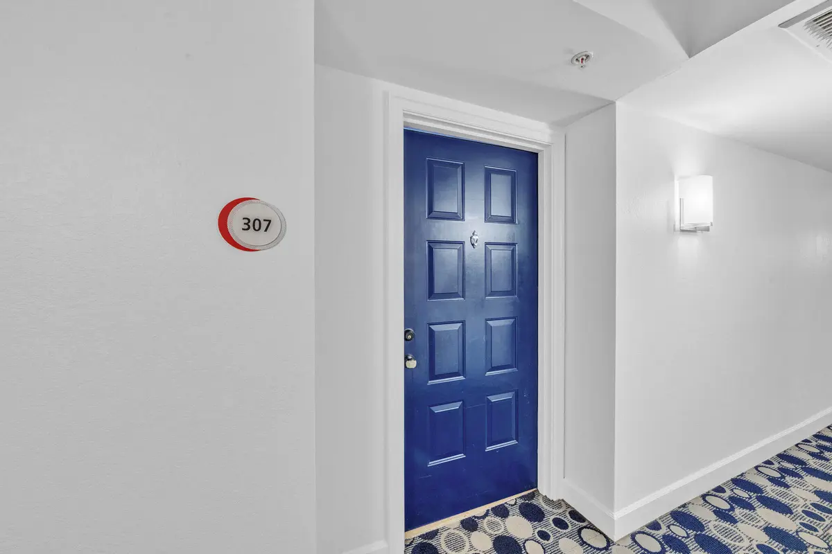 3 Entryway at 1830 Radius Drive 307, Hollywood