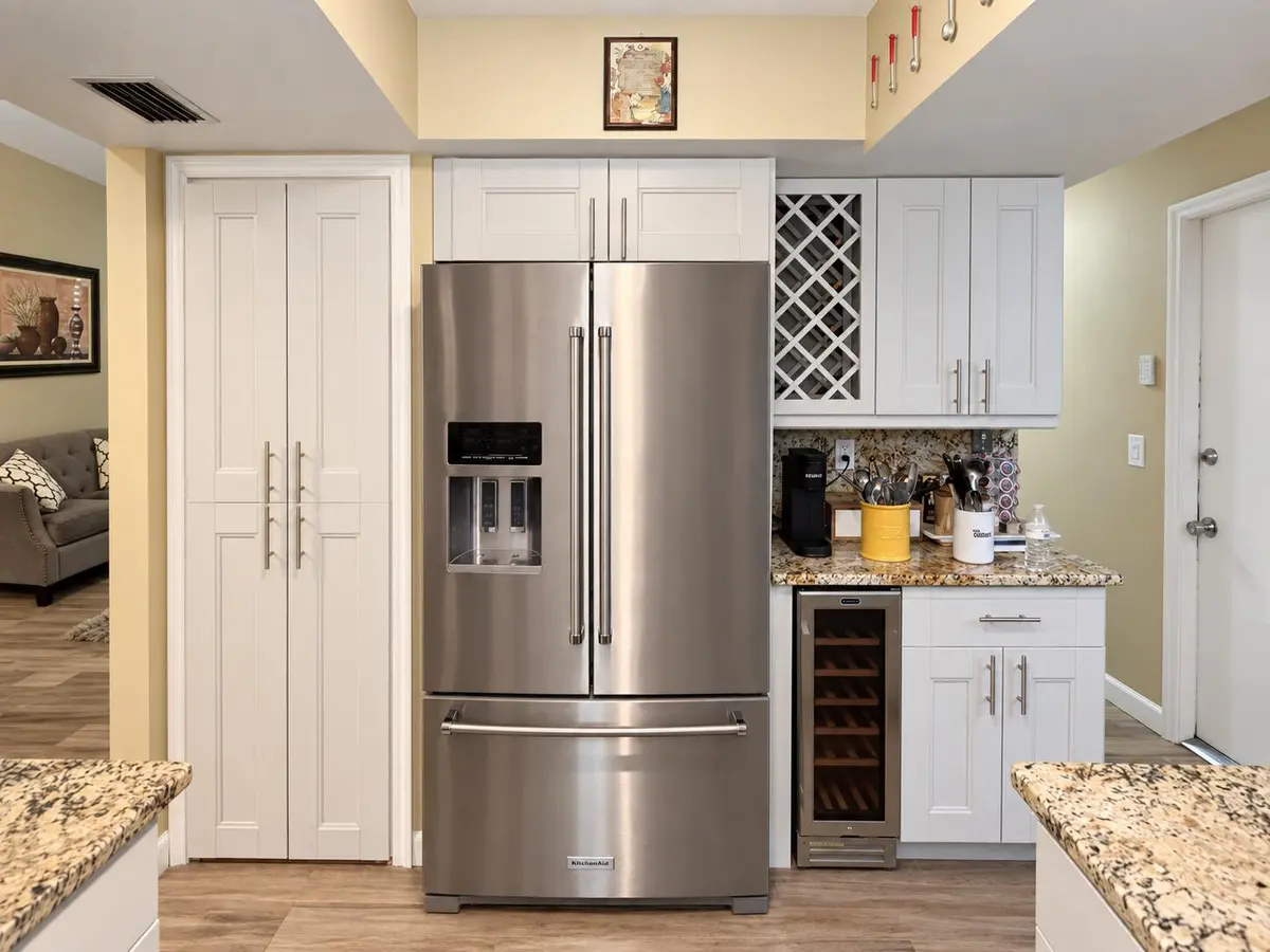 Kitchen 2 at 11363 FAIRFIELD Court, Wellington