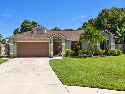 11363 FAIRFIELD Court, Wellington – Single Family Residence for rent