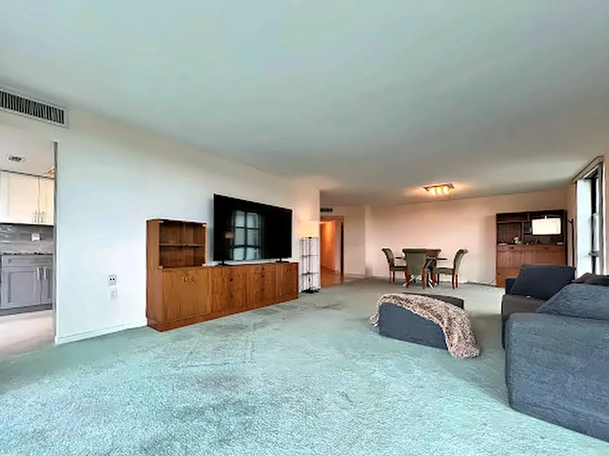 29-unit-living-dining at 1201 RIVER REACH Drive 410, Fort Lauderdale