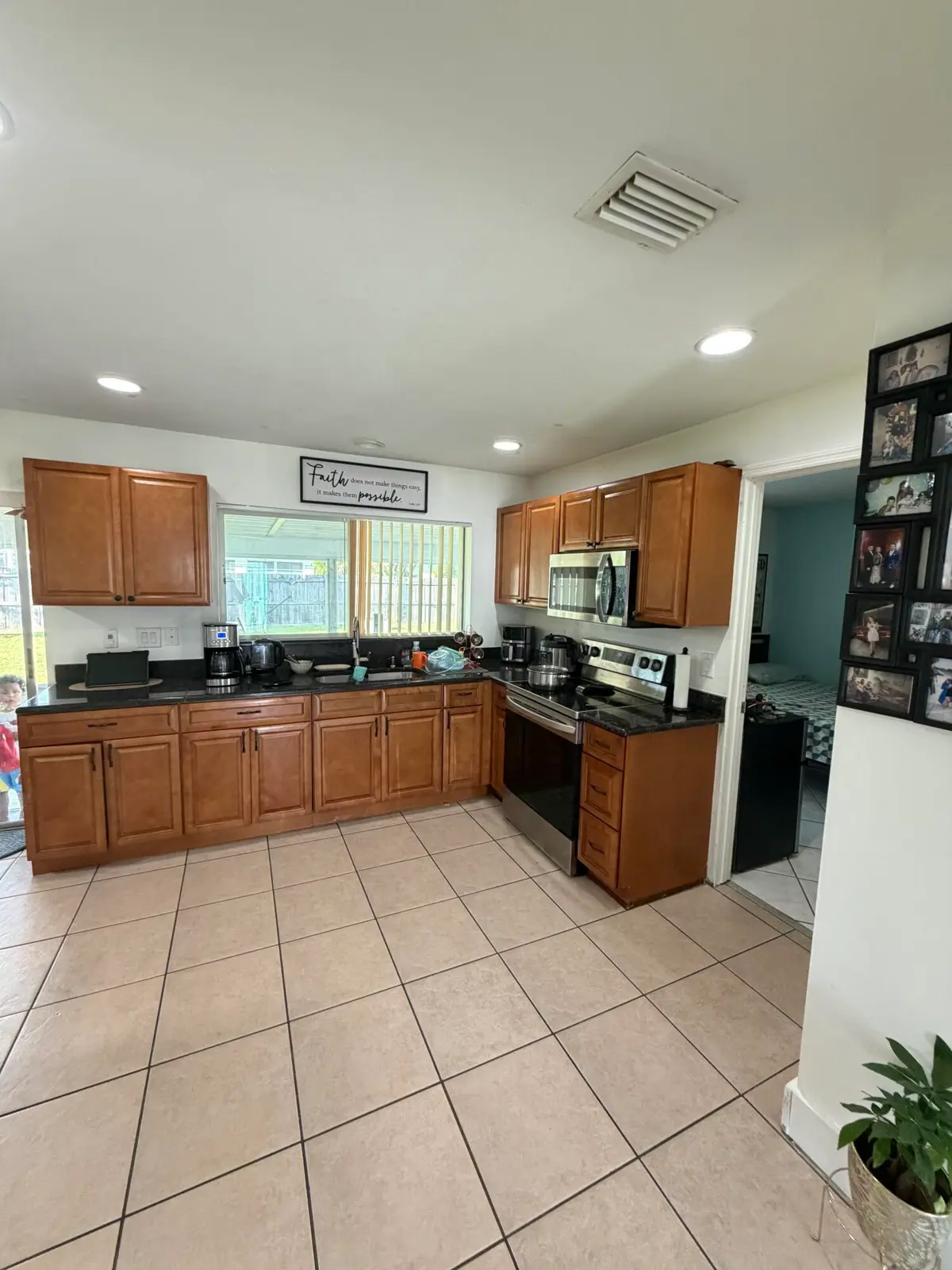IMG_7354 at 662 SW BRANFORD Drive, Port St. Lucie