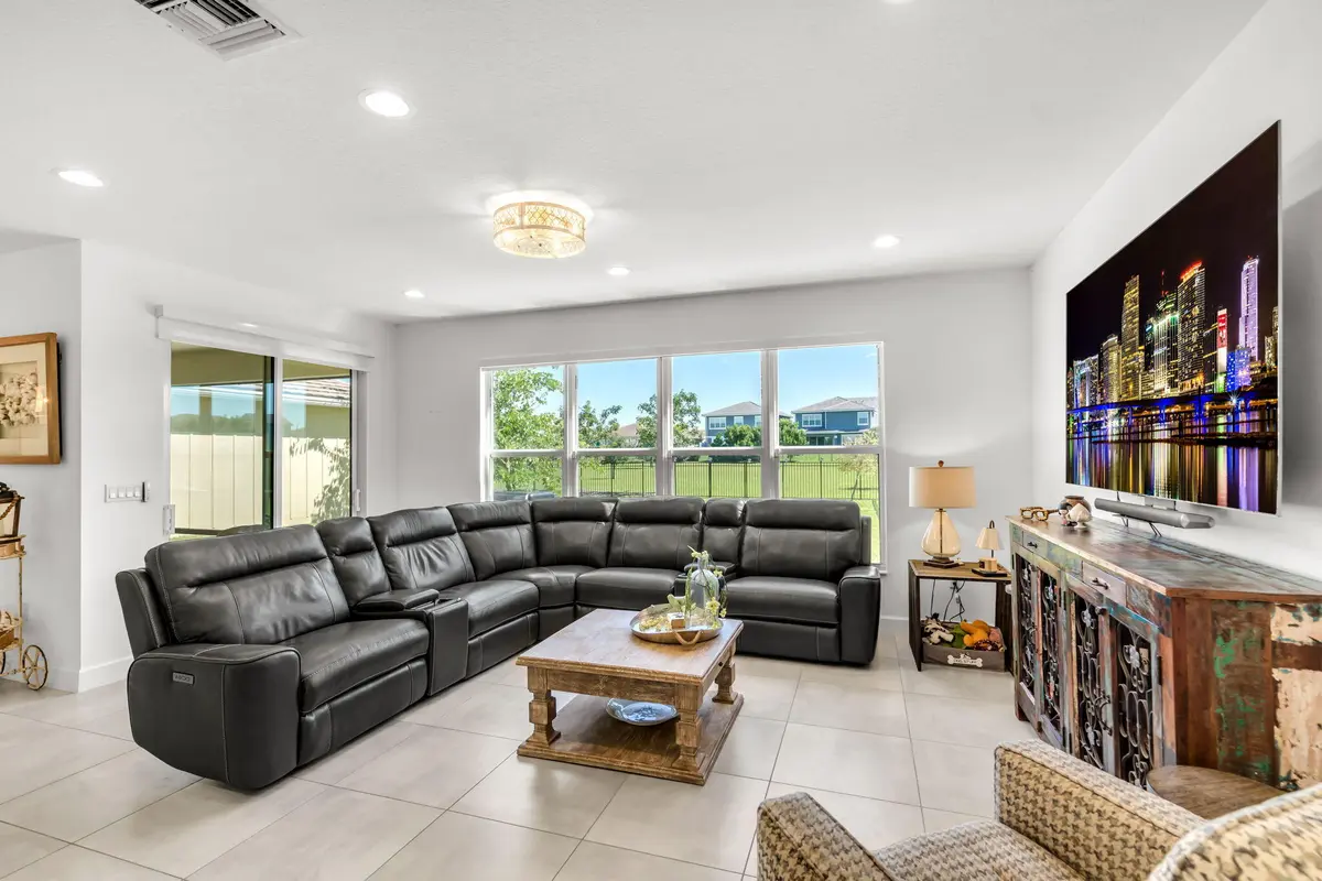 8-web-or-mls-19557Broad-8 at 19557 Broad Shore Walk, Loxahatchee