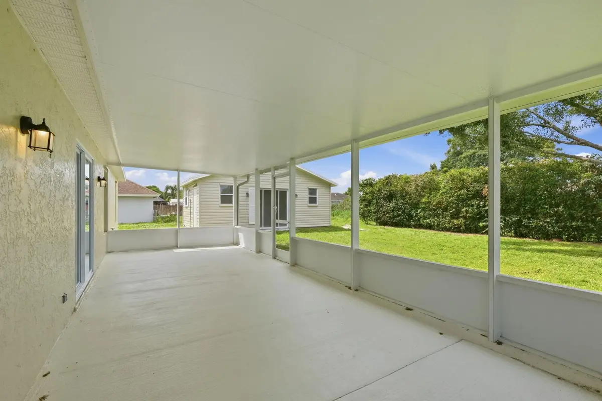 37-web-or-mls-453_SW_Columbus_Dr_08987 at 453 SW COLUMBUS Drive, Port St. Lucie