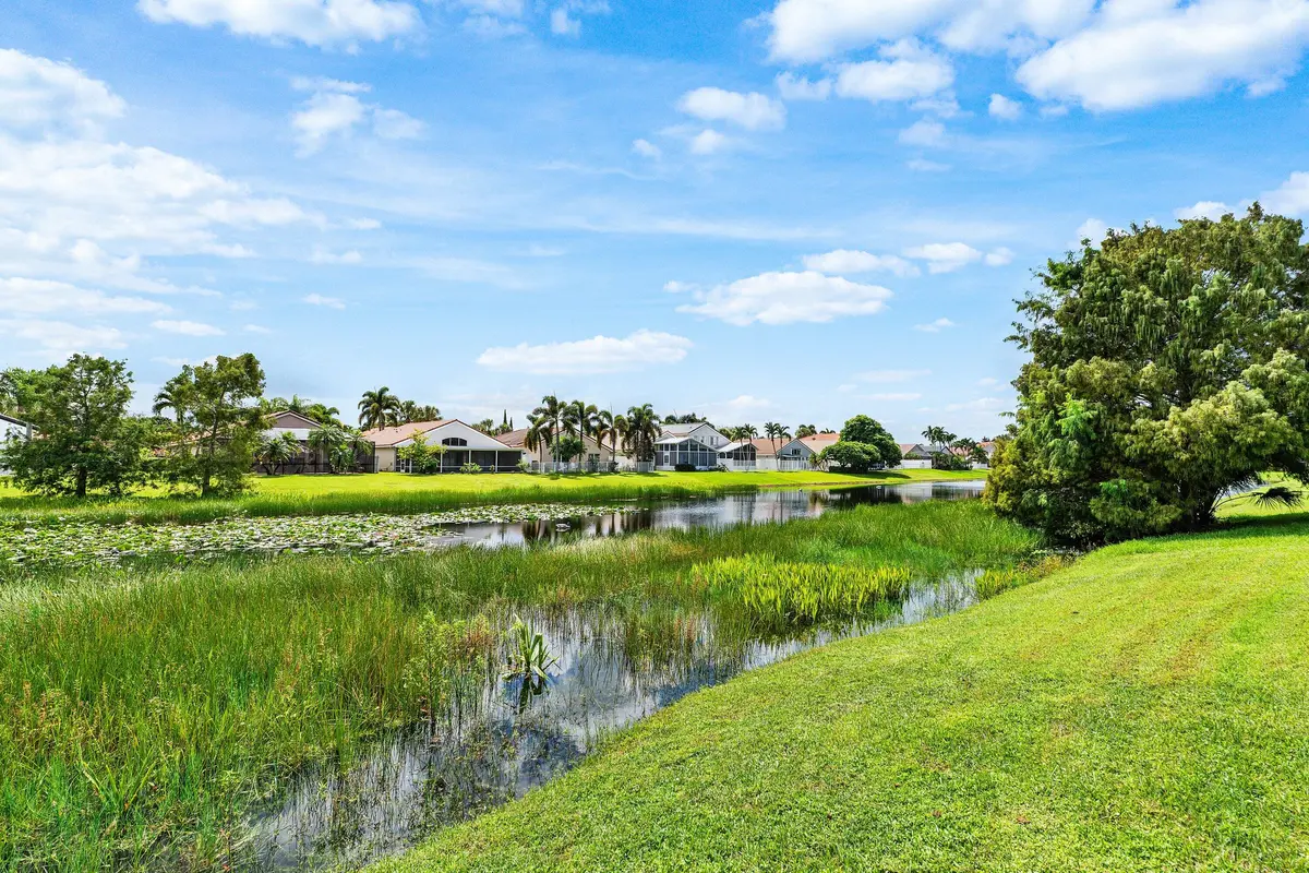 032-5054PrairieDunesVillageCircle-LakeWo at 5054 Prairie Dunes Village Circle, Lake Worth