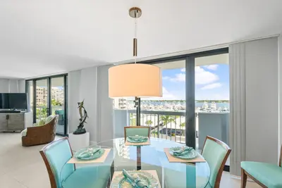 115 Lakeshore Drive 549, North Palm Beach – Condominium for sale
