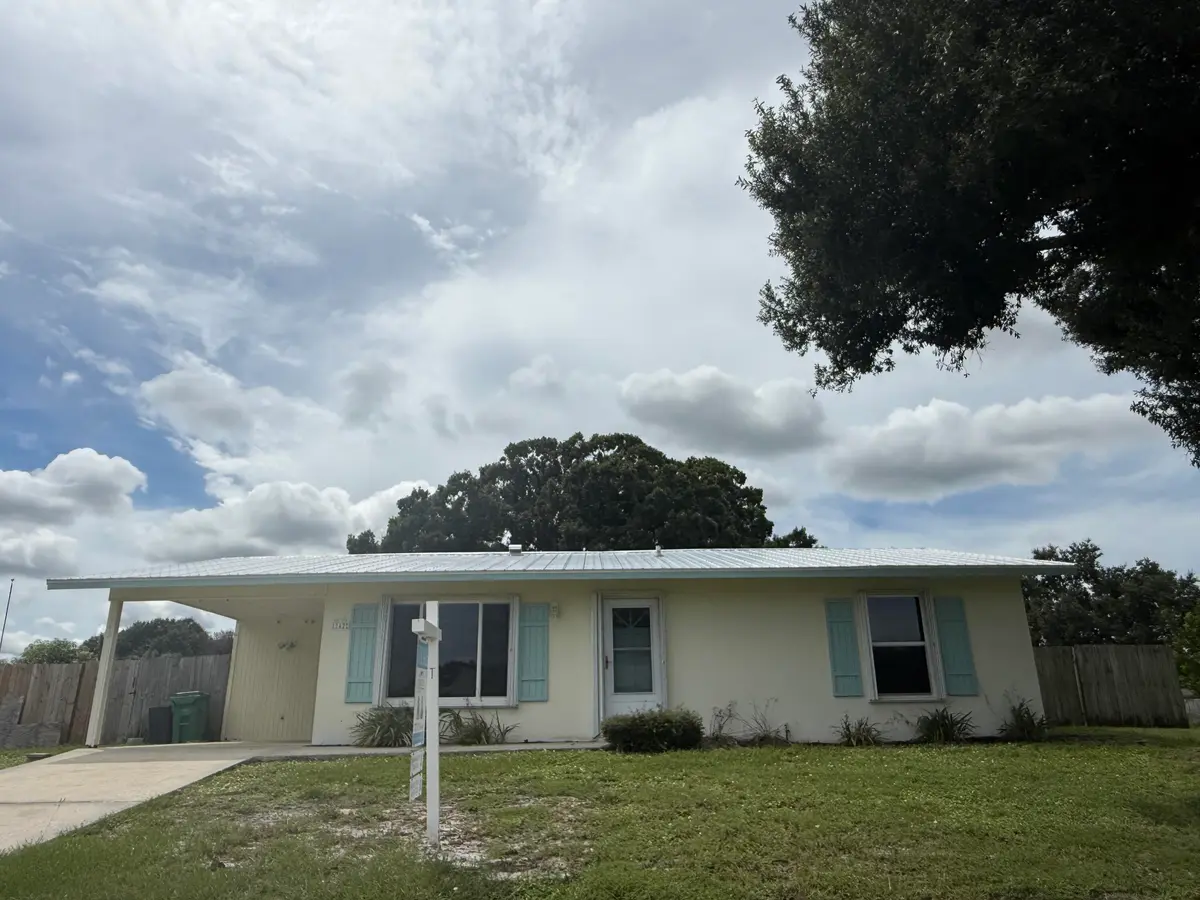 IMG_8832 at 142 NE BRACKEN Road, Port St. Lucie