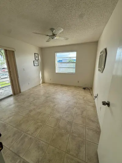 573 Flanders L, Delray Beach – Condominium for sale