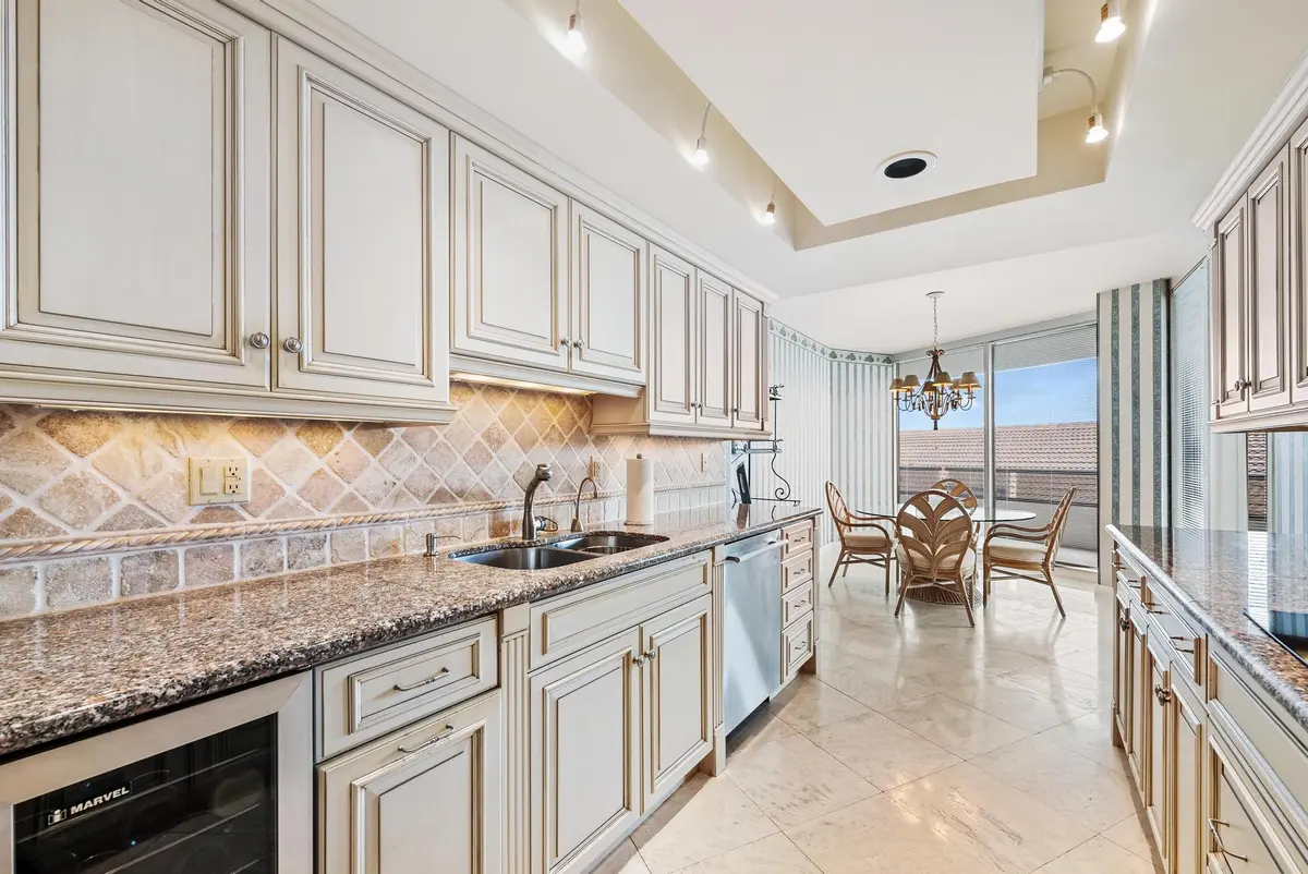 Kitchen at 100 Lakeshore Drive 251, North Palm Beach