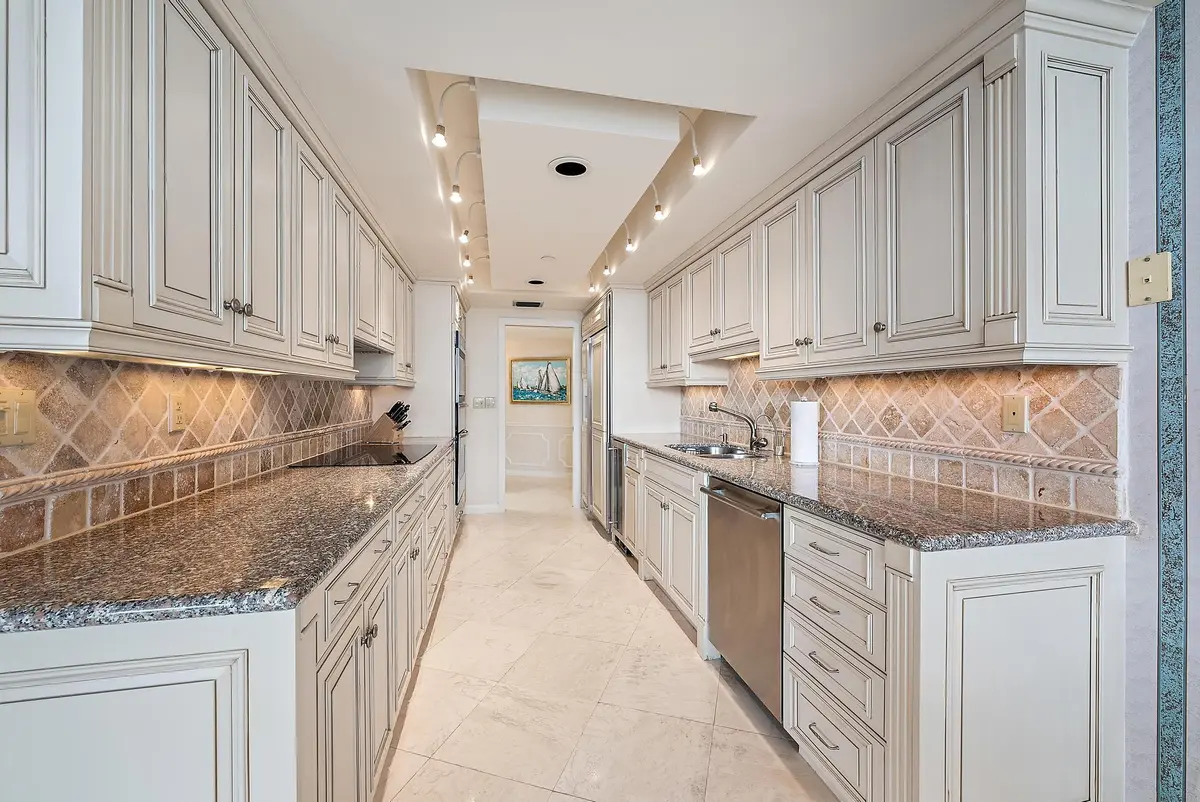 Kitchen at 100 Lakeshore Drive 251, North Palm Beach