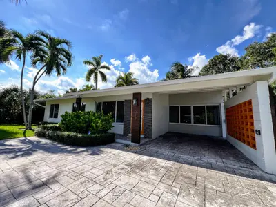 317 NW 26TH Court, Wilton Manors – Single Family Residence for sale