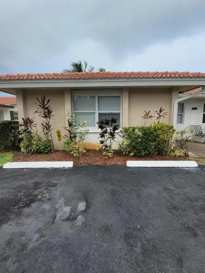 8539 NW 23RD Manor, Coral Springs – Single Family Residence for sale