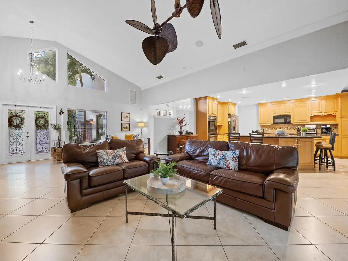 DSC_9145 at 875 NW 83rd Drive, Coral Springs
