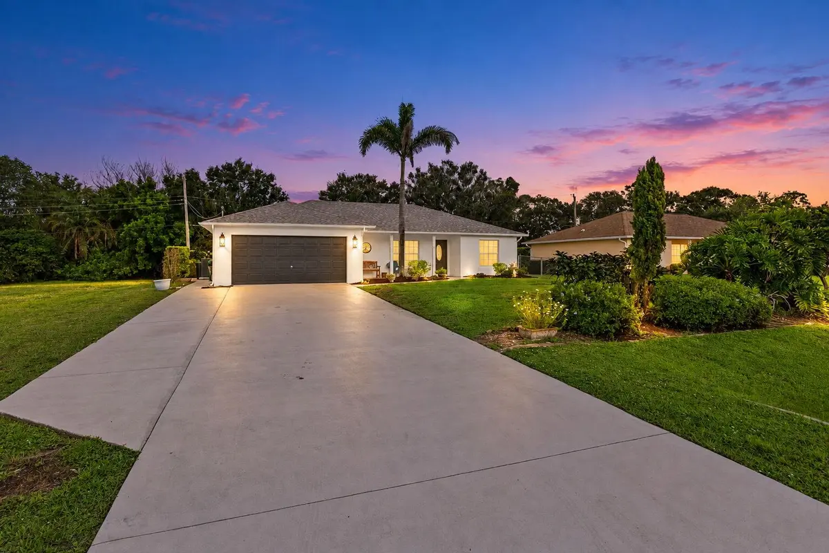 2-web-or-mls-9D8F2E4B-B213-4842-AF19-F24 at 7508 Paso Robles Boulevard, Fort Pierce