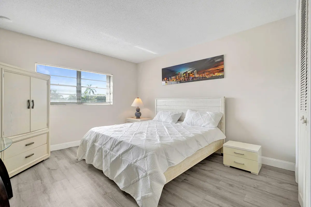 5-web-or-mls-DSC02887 at 1481 S OCEAN Boulevard 316A, Lauderdale-By-The-Sea