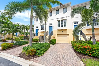 454 Juno Dunes Way, Juno Beach – Townhouse for sale