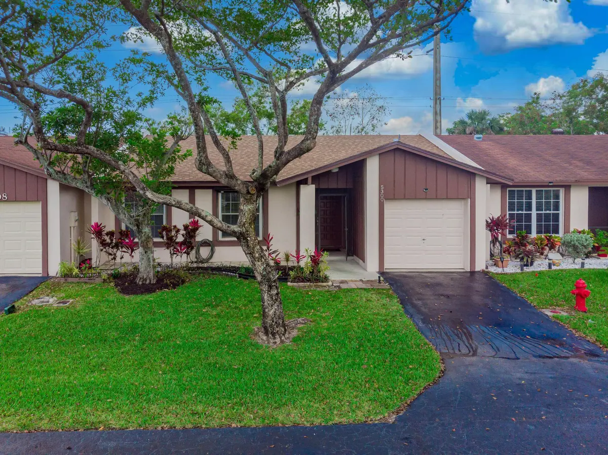 5300 BREADFRUIT Circle, Delray Beach, FL – photo 1