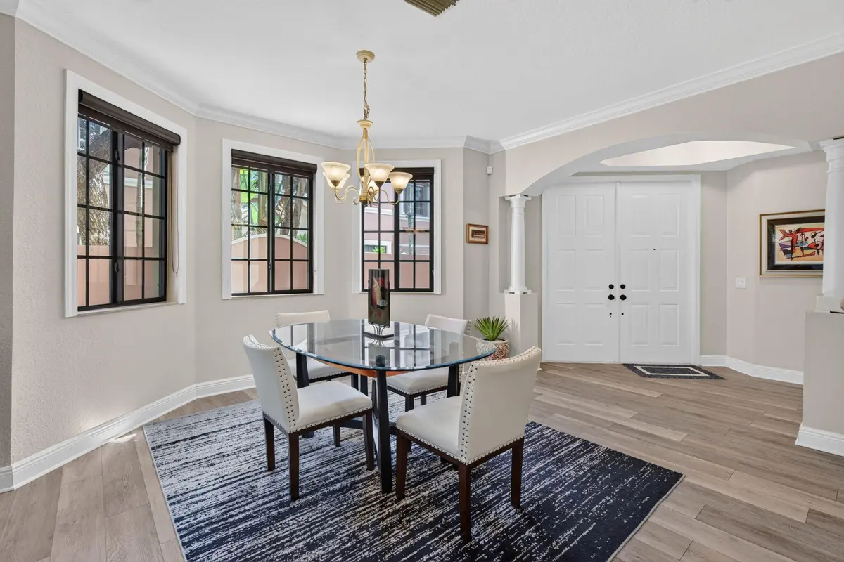 4A at 2790 Kinsington Circle, Weston