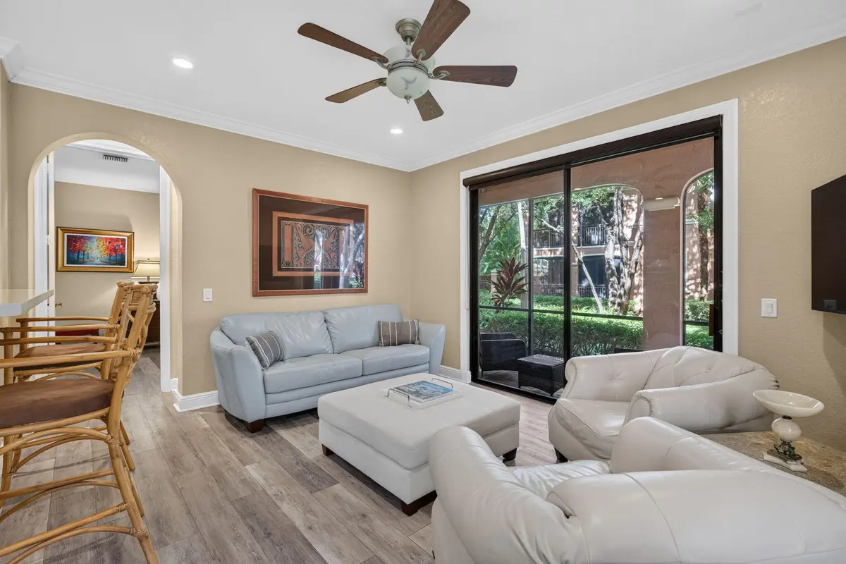 2790 Kinsington Circle, Weston, FL – photo 4