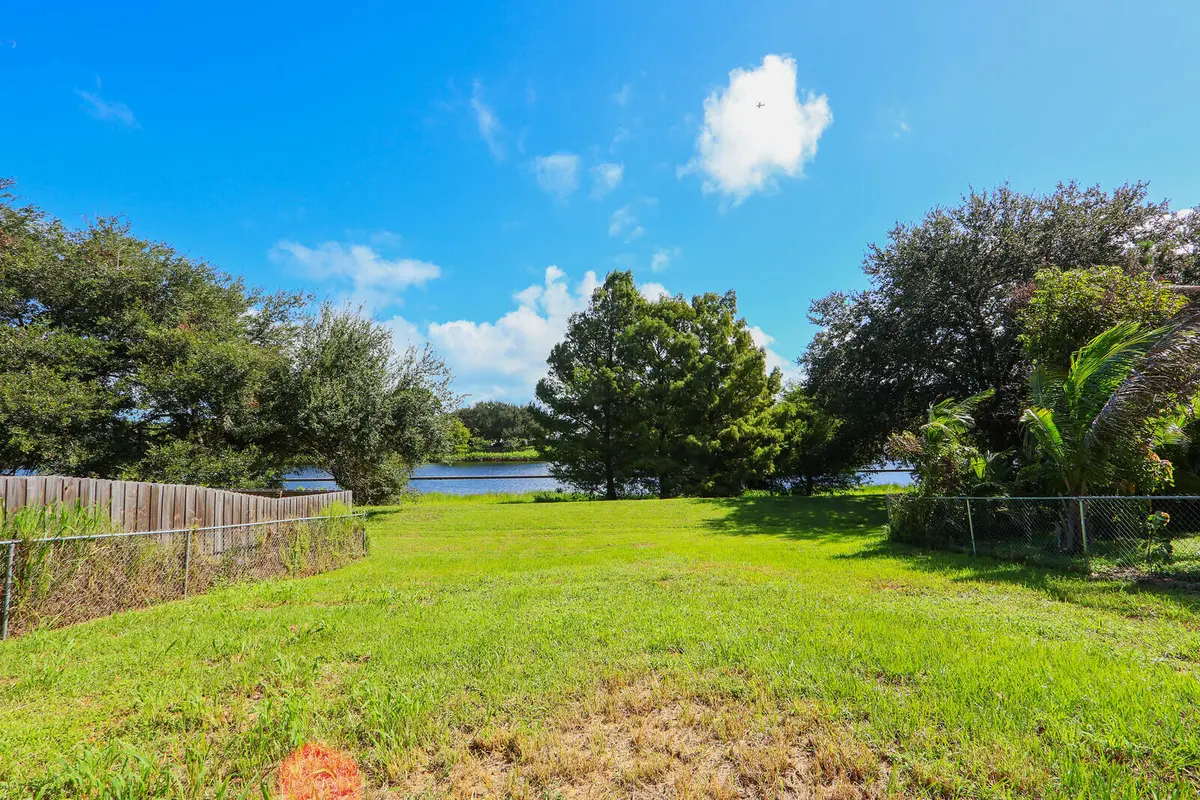 Backyard at 5275 SE Horizon Avenue, Stuart