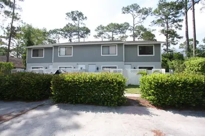 1141 GOLDENROD Road, Wellington – Townhouse for sale