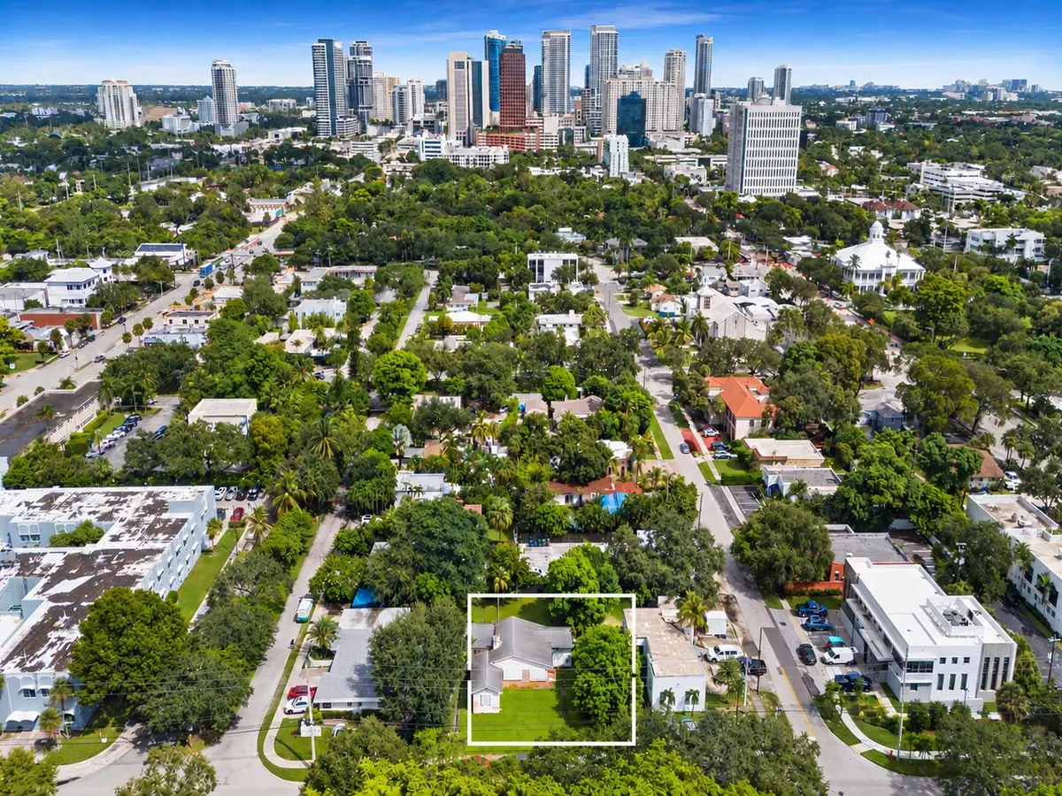 Photoshop Towers City at 111 SE 14TH Street, Fort Lauderdale