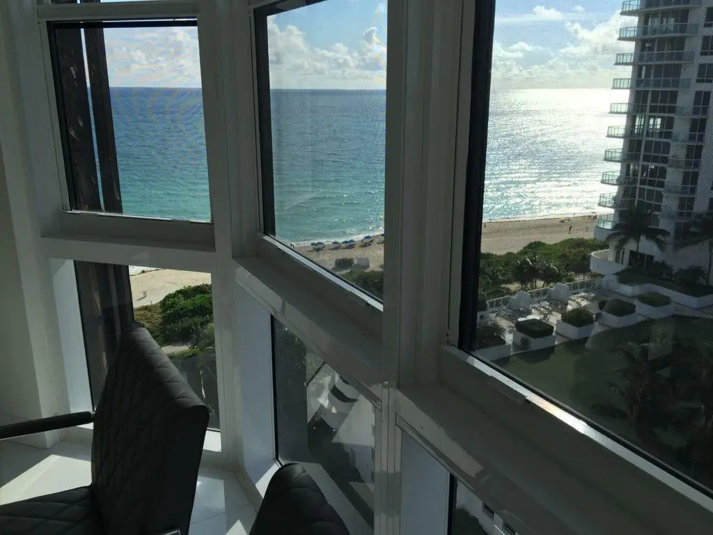 Dining room view at 6423 COLLINS Avenue 1501, Miami Beach