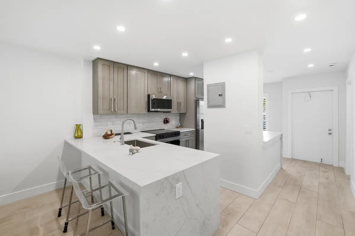 kitchen at 1011 Flame Vine Avenue 203, Delray Beach