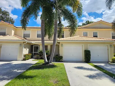 145 Fox Meadow Run, Jupiter – Townhouse for sale