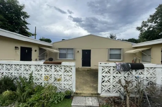 Screenshot 2026-09-29 at 9.53.59AM at 5443 Wallis Road A, West Palm Beach