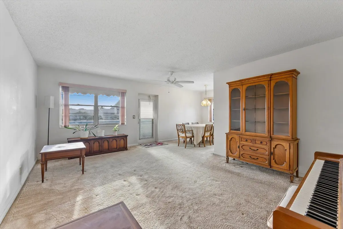 06-6 at 256 MARKHAM L, Deerfield Beach
