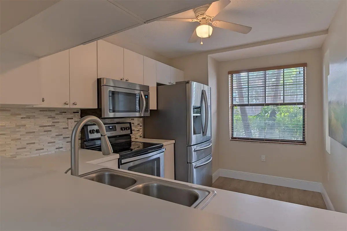 Photo 8 at 223 City View Drive, Fort Lauderdale