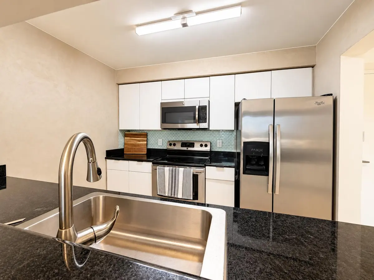 6961946F-2653-4243-8F8B-56E5998A9089 at 2475 Brickell Avenue 1705, Miami