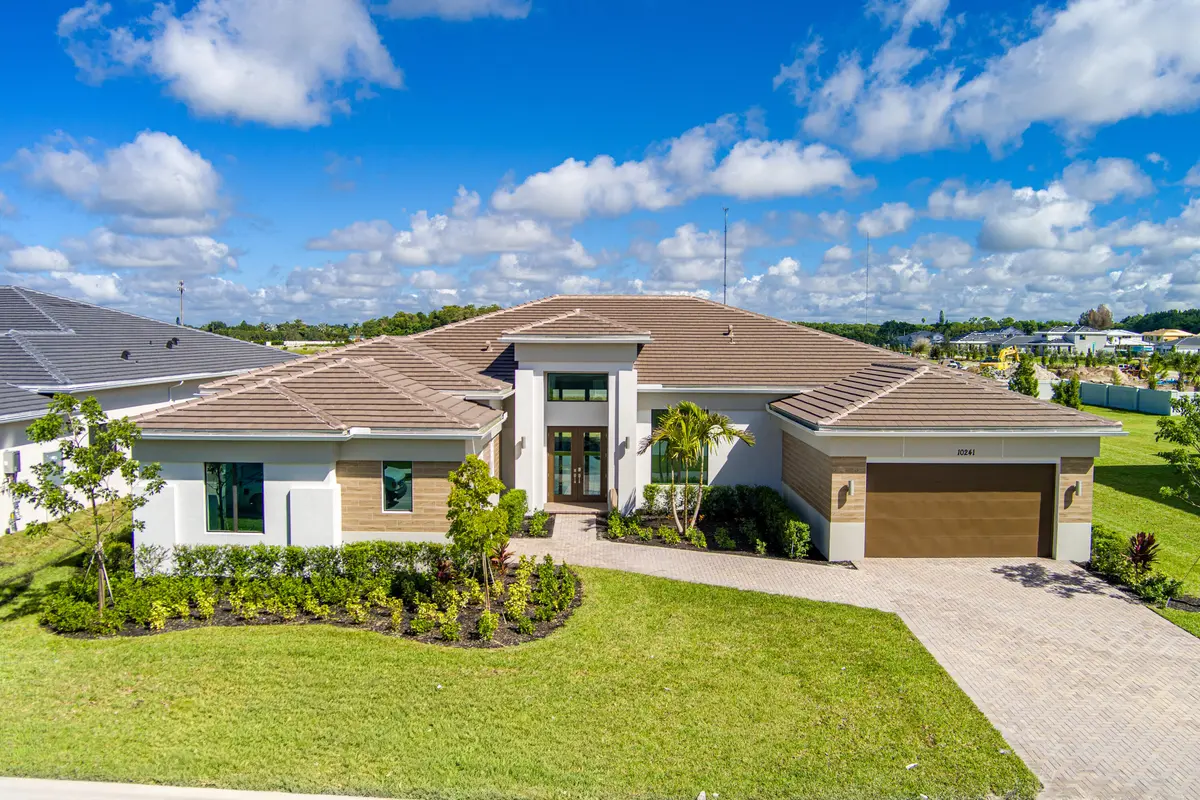 Langley at Whitmore Estates at 10241 CANTER CREEK Court, Lake Worth