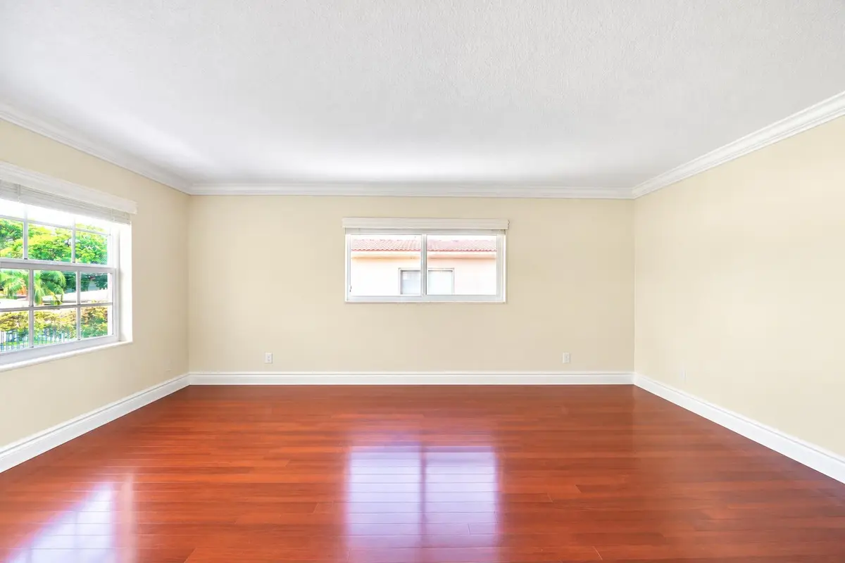 2C8DDF34-03E2-497C-8A82-28FB9581EAC6 at 2701 MIDDLE RIVER Drive 11, Fort Lauderdale