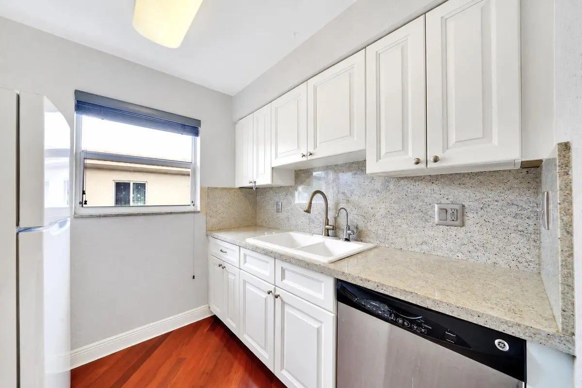 39DD38DF-FA4D-458C-BB9D-C4EABE70939B at 2701 MIDDLE RIVER Drive 11, Fort Lauderdale