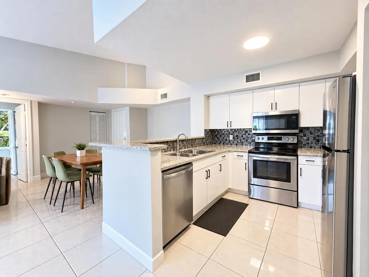 2026, 12_05_01 PM at 4828 N State Road 7 8305, Coconut Creek