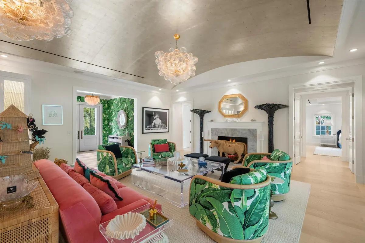 Living Room at 209 SANDPIPER Drive, Palm Beach