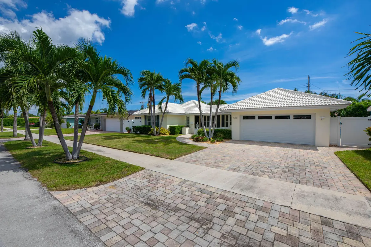 Photo-2 at 5810 NE 21st Avenue, Fort Lauderdale