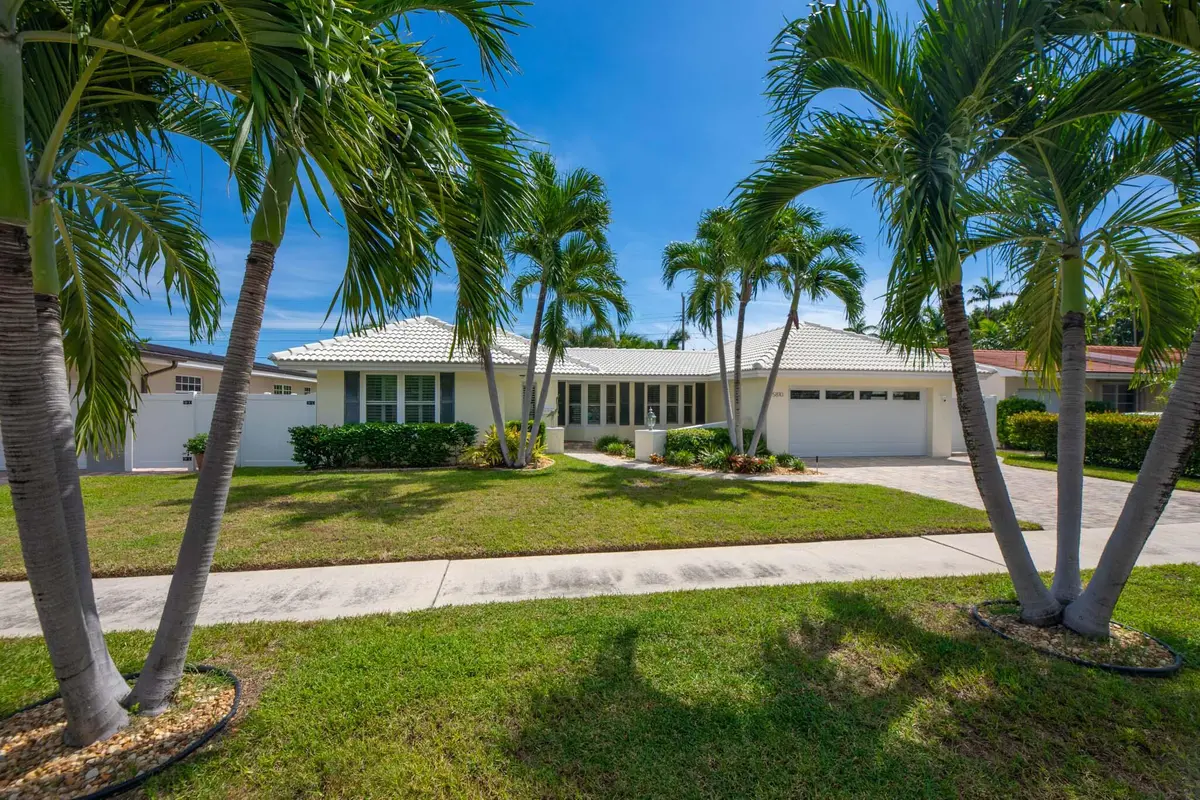 Photo-4 at 5810 NE 21st Avenue, Fort Lauderdale
