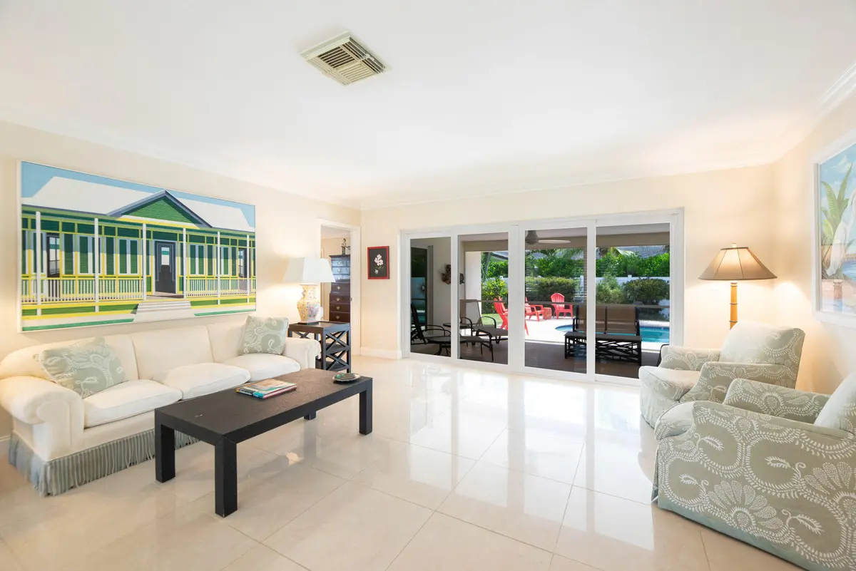 Photo-19 at 5810 NE 21st Avenue, Fort Lauderdale
