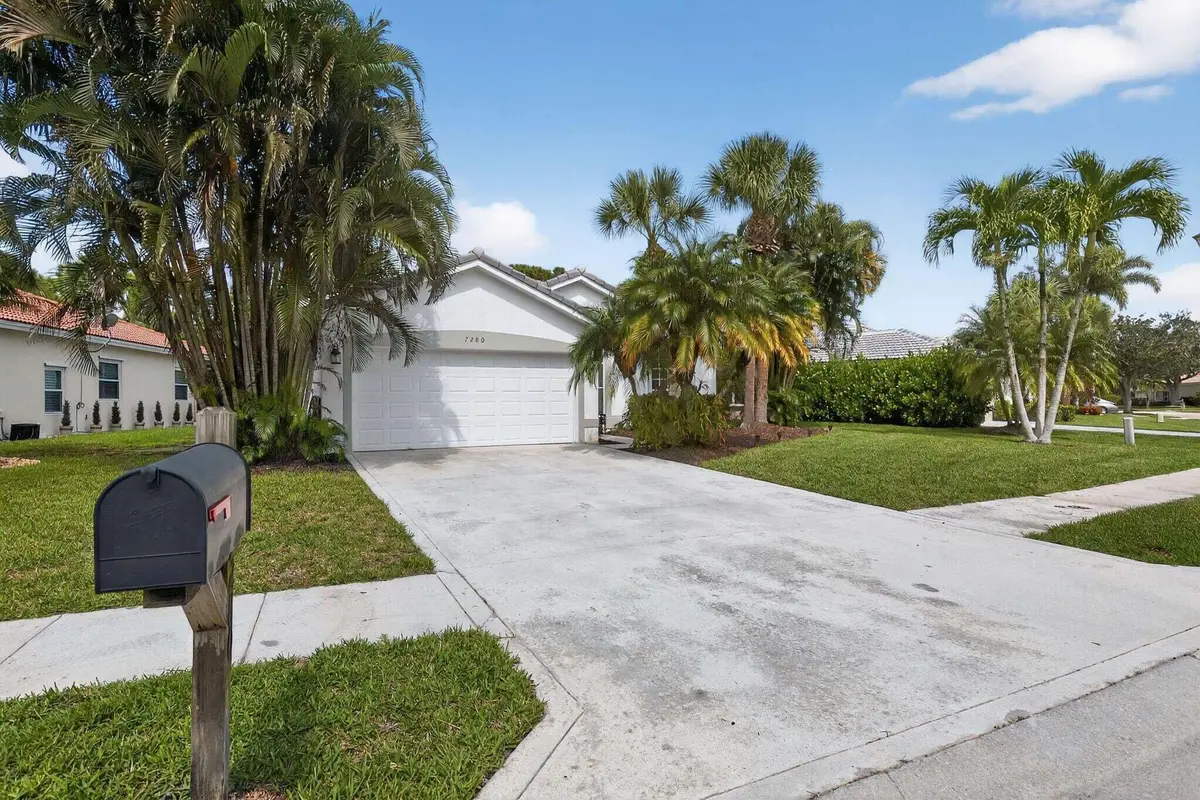 7280 SE Magellan front view NW at 7280 SE MAGELLAN Lane, Stuart