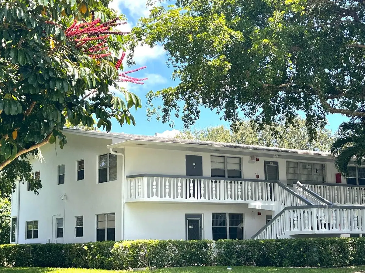 IMG_0595 at 561 DURHAM T, Deerfield Beach