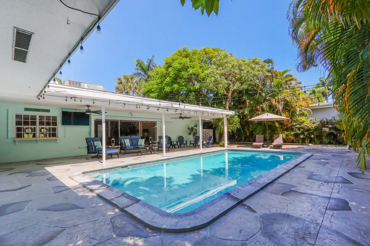 30_IMG_1160_mls at 222 33RD Street, West Palm Beach