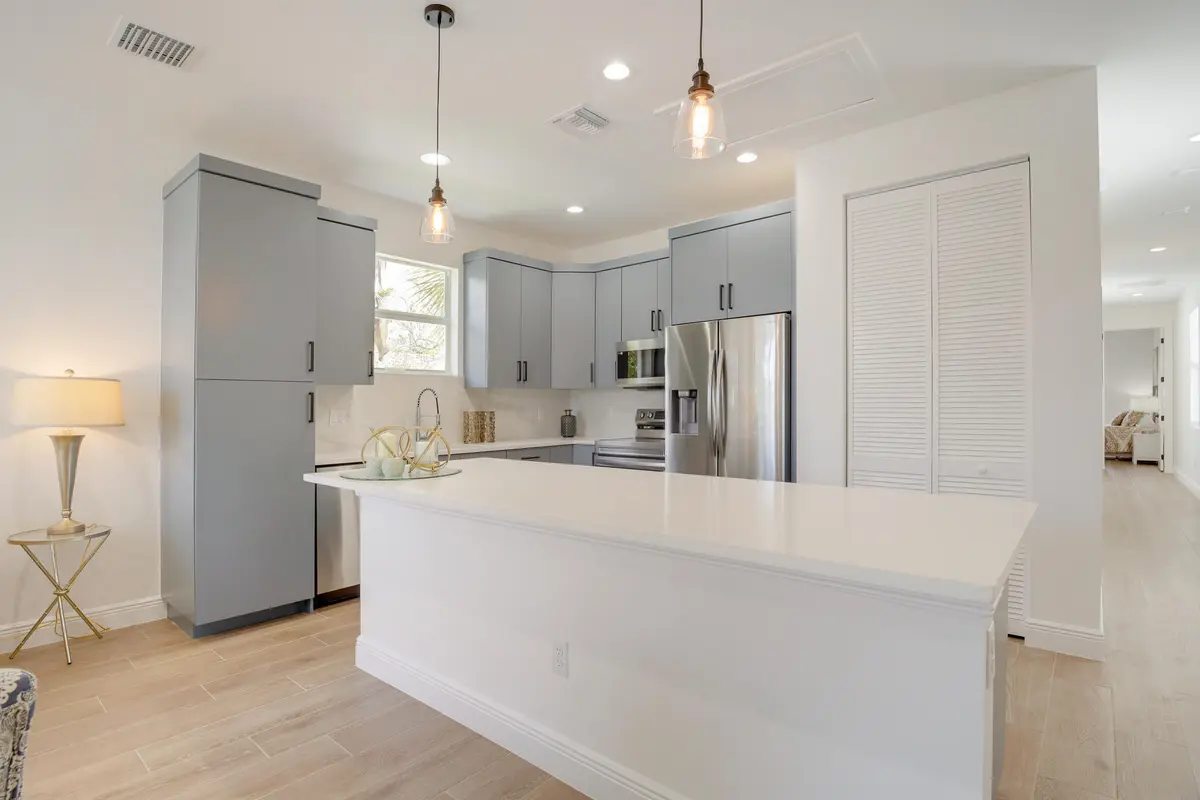 20231009185831385111000000-o at 431 S F Street, Lake Worth Beach