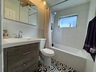 Bathroom at 4919 NW 47th Terrace, Tamarac