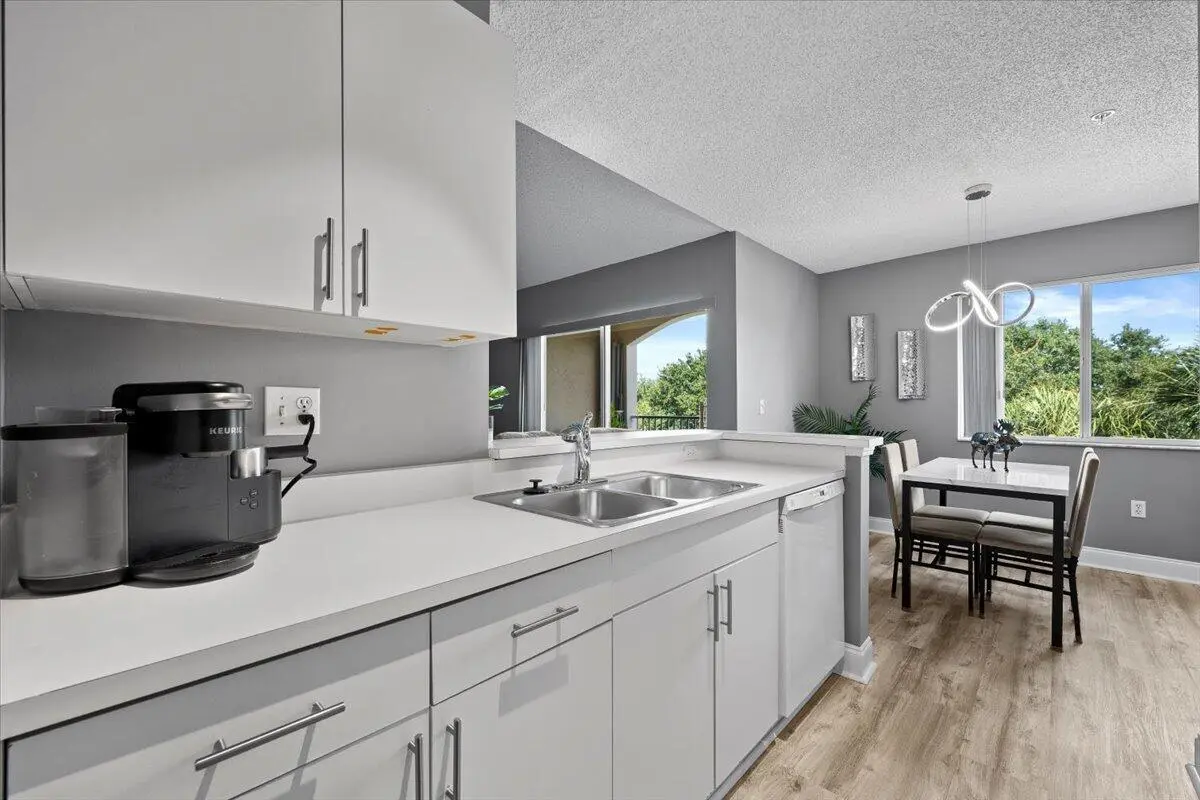 08-LUX_3733 at 254 Village Boulevard 4310, Tequesta