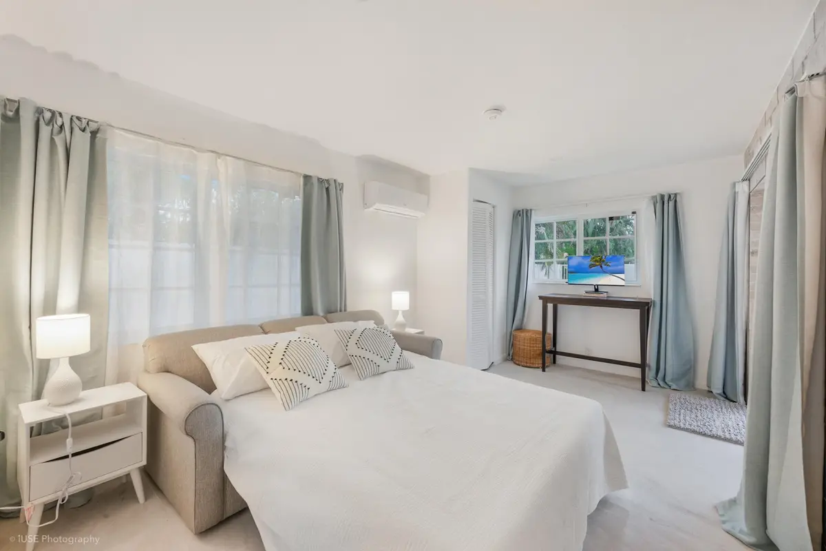 Bedroom 3 at 1311 Pierce Street, Hollywood